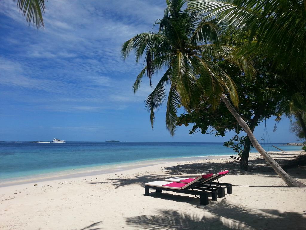 Lvis Blancura Hotel Dharavandhoo Extérieur photo