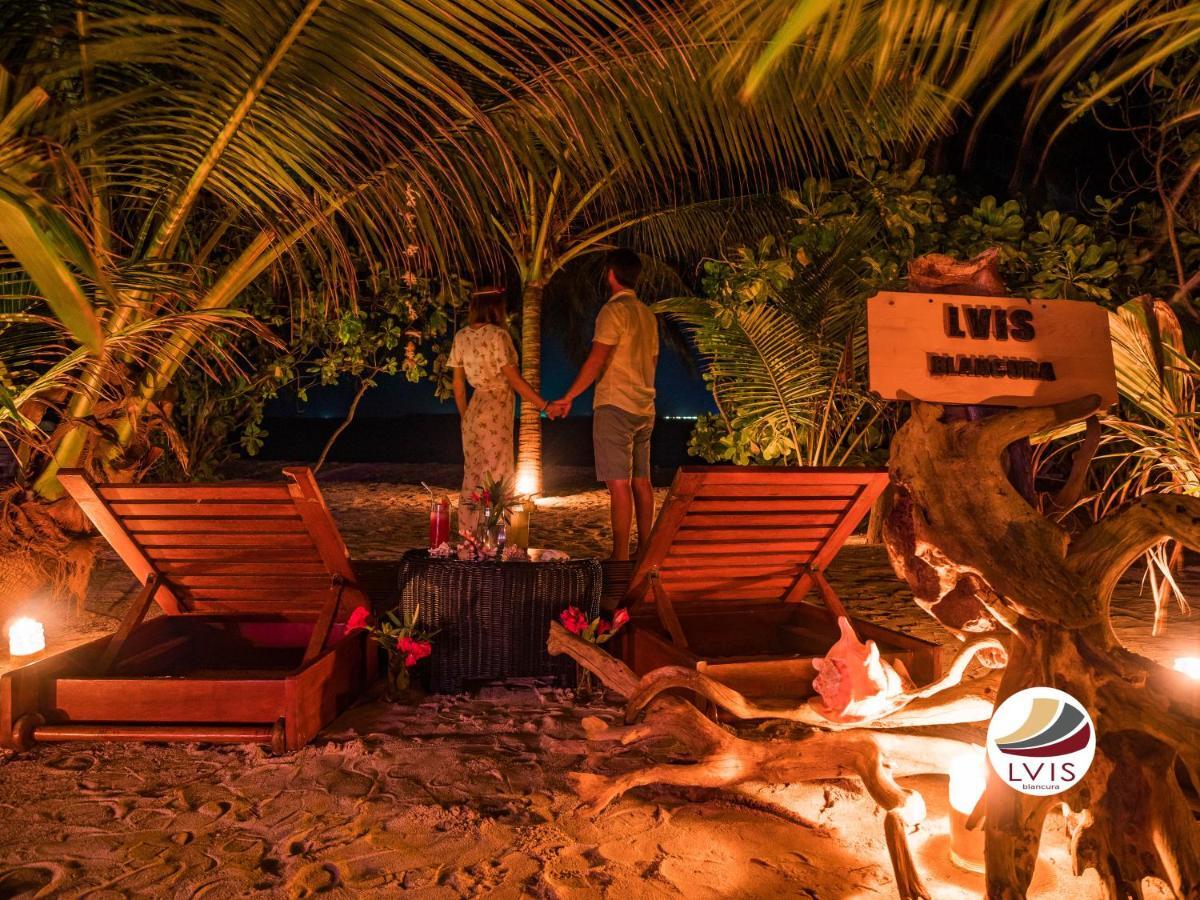 Lvis Blancura Hotel Dharavandhoo Extérieur photo
